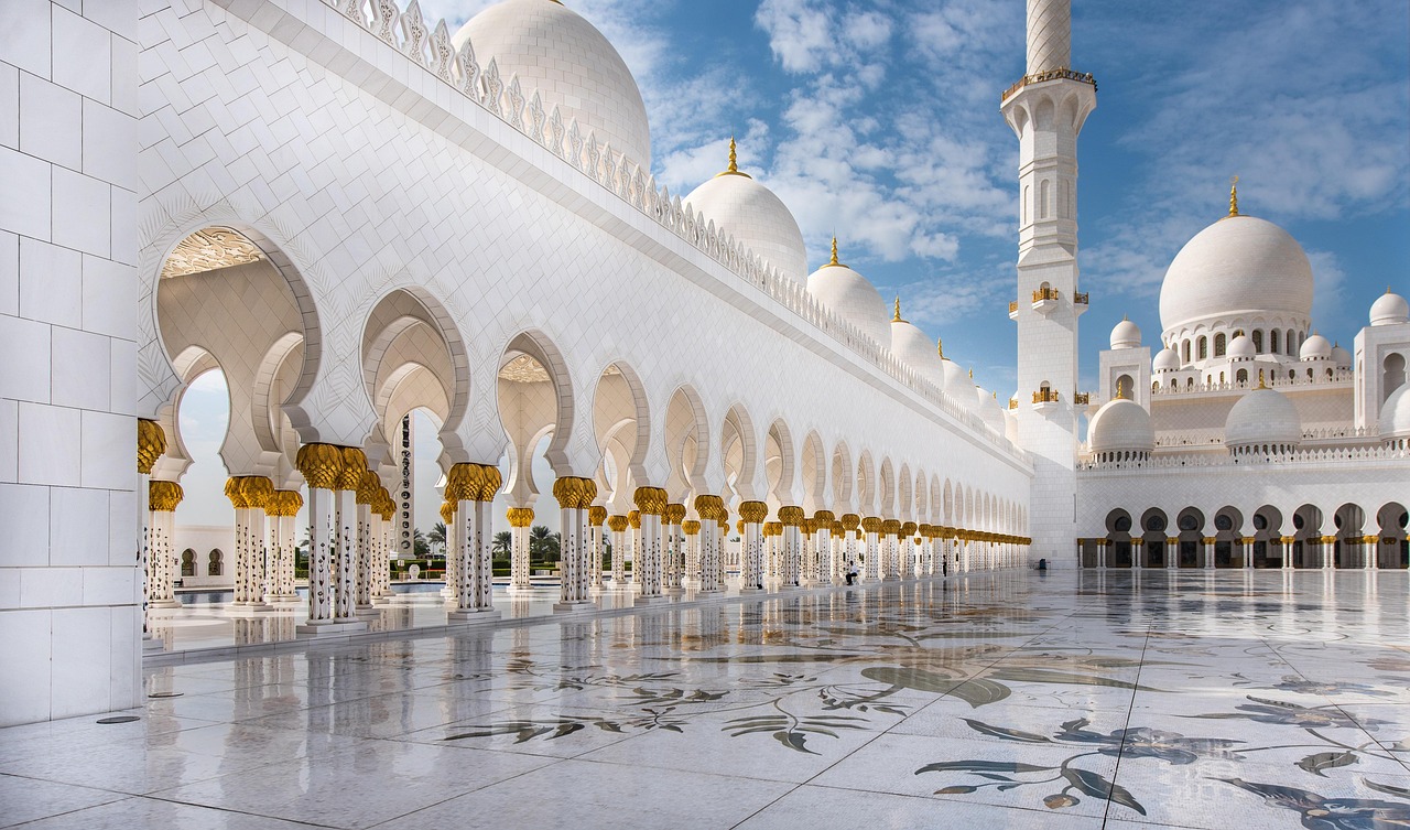 Mosque, abu dhabi, to travel — Get the best touring experience in Kyoto in Japan