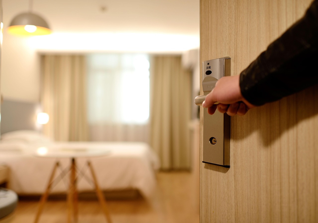 Hotel, room, new product — Pros and Cons of Using A Private Instagram Profile Viewer