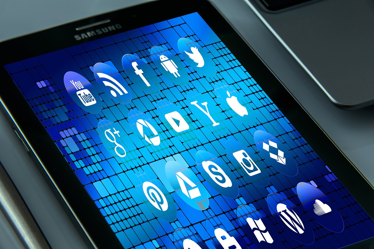 Supercharge Your Reels: Buy Likes and Ignite Engagement!