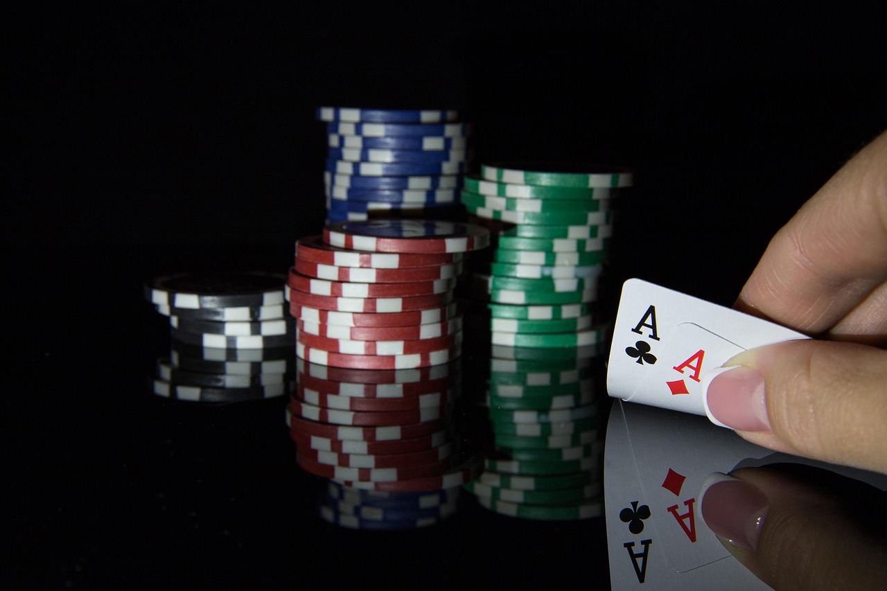 Aces, cards, gambling — Types of Sports Betting Games